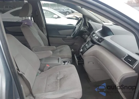 2011 Honda Odyssey Ex z USA, uszkodzony, nr VIN 5FNRL5H4XBB098428